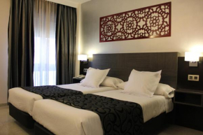 Отель Hotel Venecia  Севилья